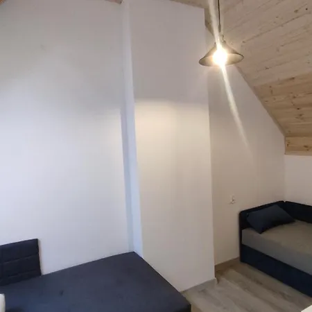 Nowy Z Jacuzzi Holiday home *